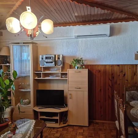 Apartment Dragica *